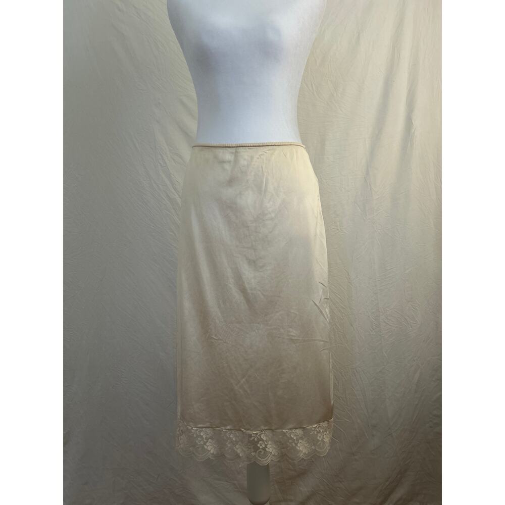 Fantasia JCPenney Lace Trim Slit Skirt - Size Small
